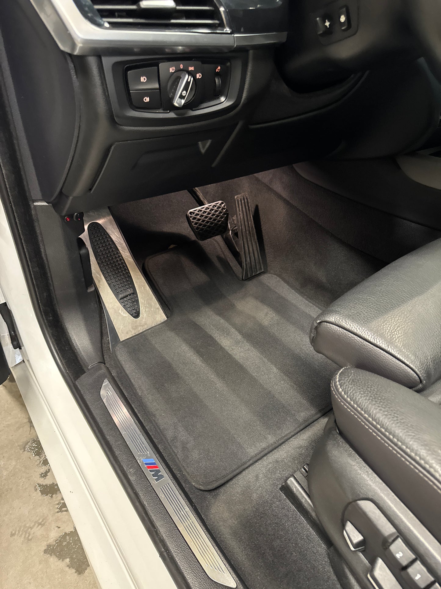 Basis Interieur